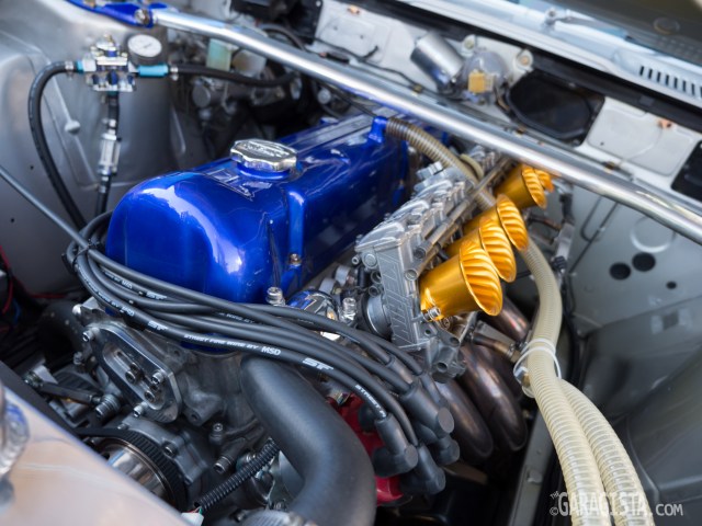 Nissan L28 - Keihin carburators 